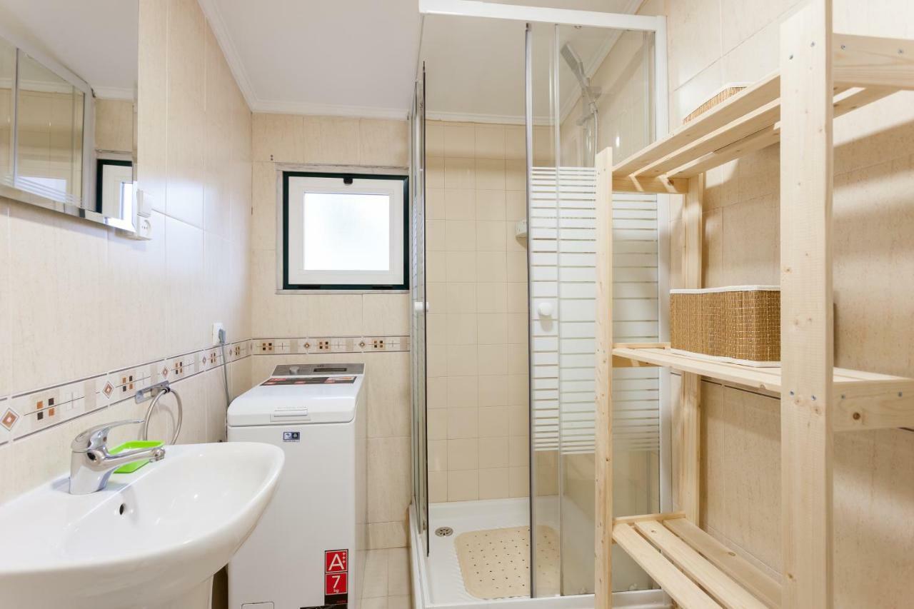Flh Bairro Alto Stylish Apartment Lisbon Luaran gambar